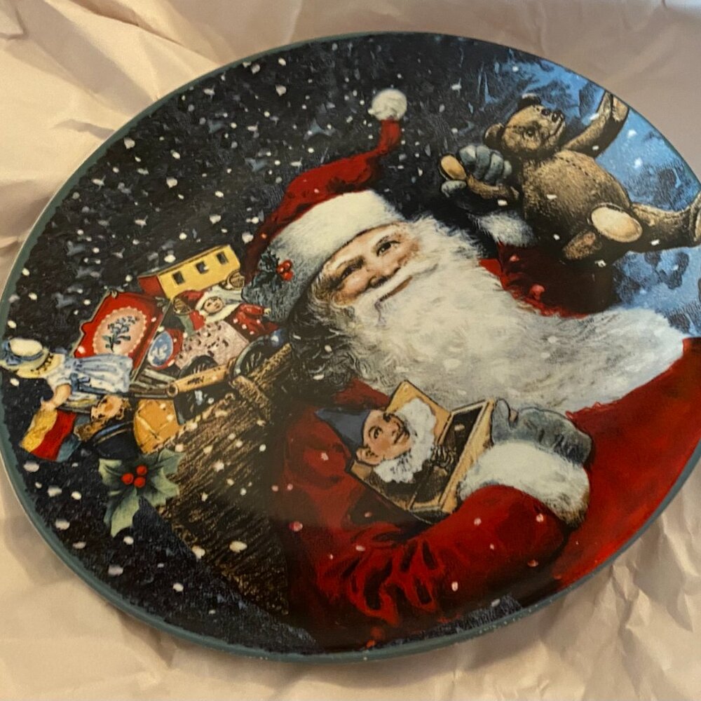 Vintage Santa Plate & Serving knife